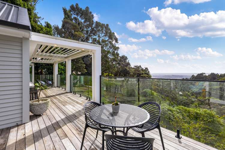 97 Scenic Drive Titirangi_12