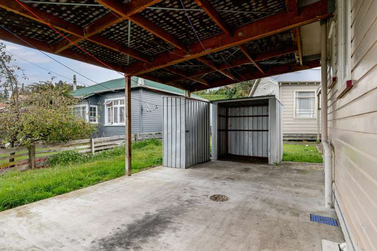 51 and 51A Moa Street Taihape_19