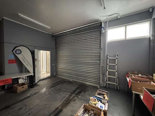 Whole building/4 Ebor Street Te Aro_1