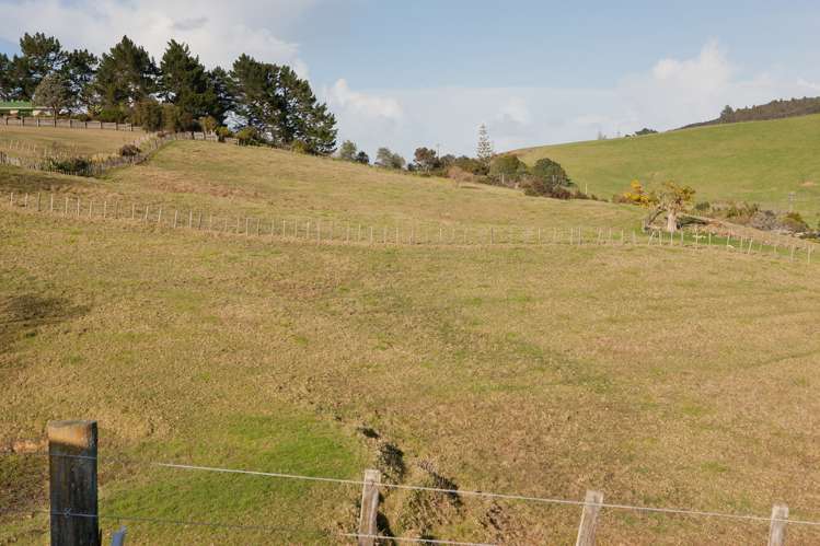 381 State Highway 1 Otaika_22