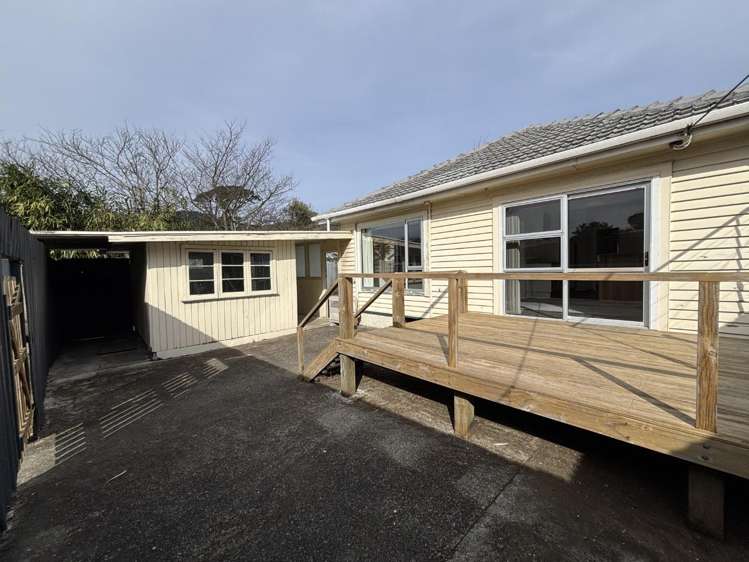 152 Saint Vincent Street Toi Toi_11