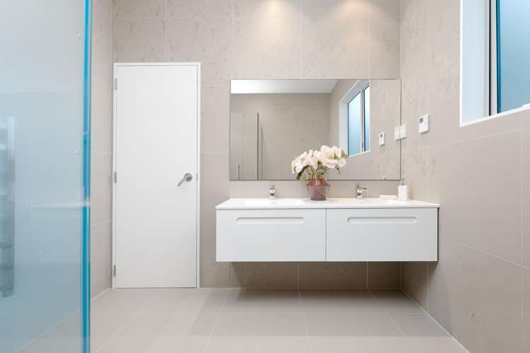 119 Babich Road North Ranui_15