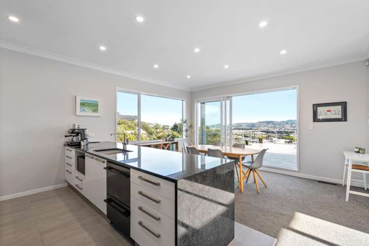 89 Nevay Road Miramar_11