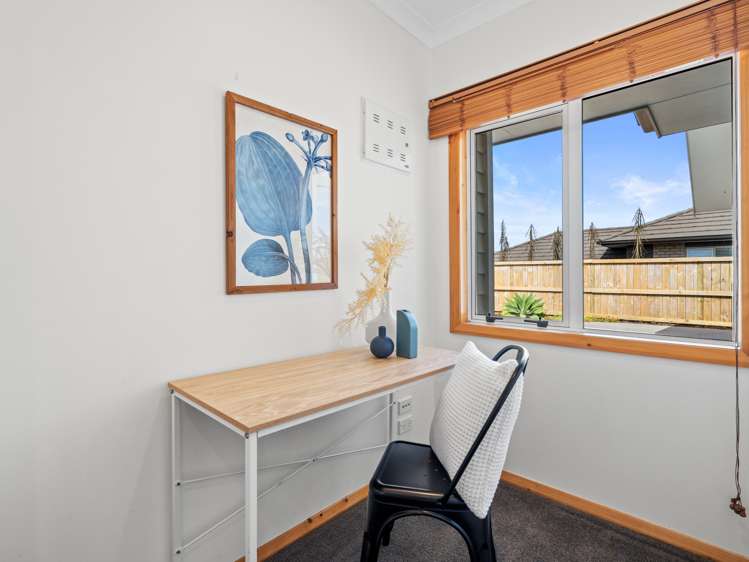 32 Ballintoy Park Drive Welcome Bay_16