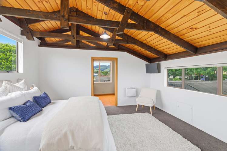 22-24 School Road Tai Tapu_11