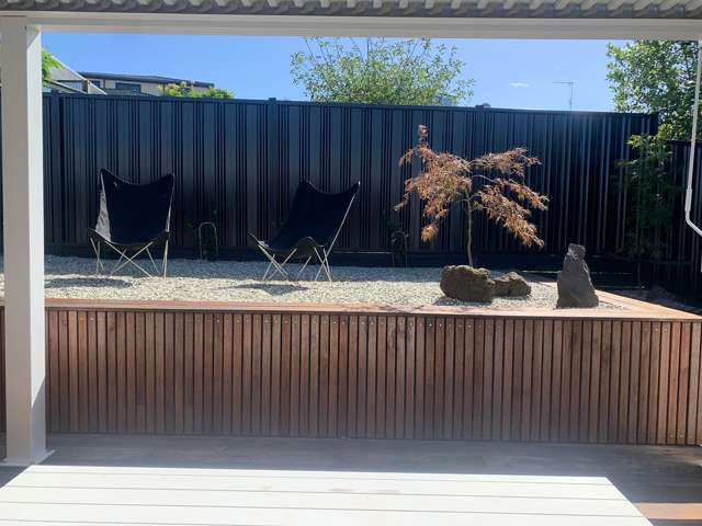 2/4 Impala Place Hillsborough_2