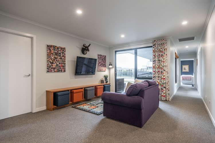 26 Alan Livingston Drive Cambridge_13