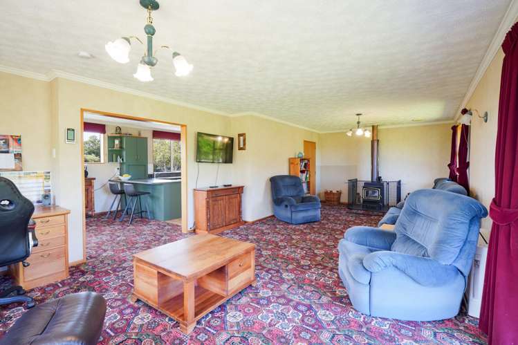 20 Cross Road Winton_44