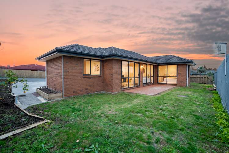 12 Eloise Place Clendon Park_12