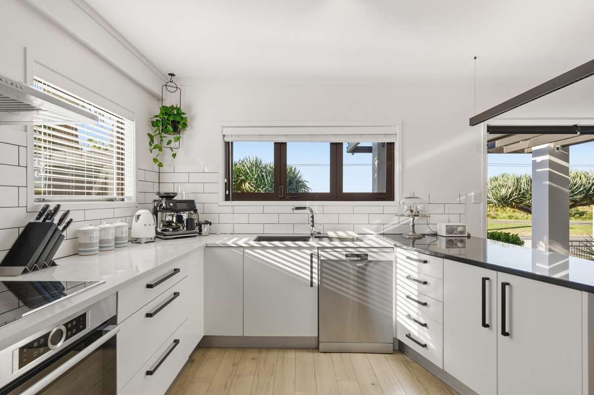 670 Papamoa Beach Road_3