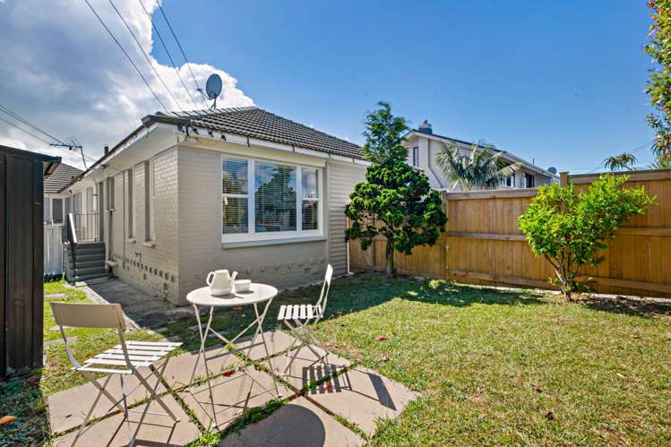 1/134 St Johns Road St Johns_9