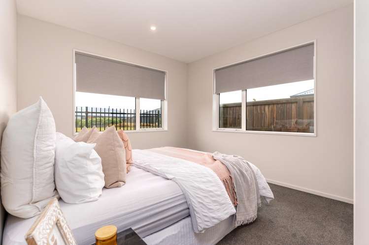5 Whitehorn Drive Lincoln_13