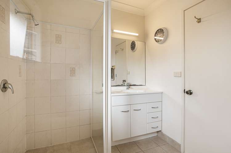 46 Milan Drive Glen Eden_11