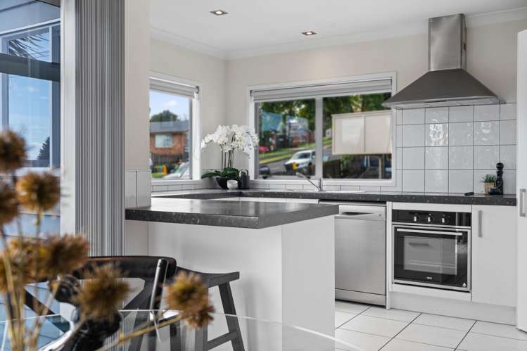 2 Ruahine Street_2