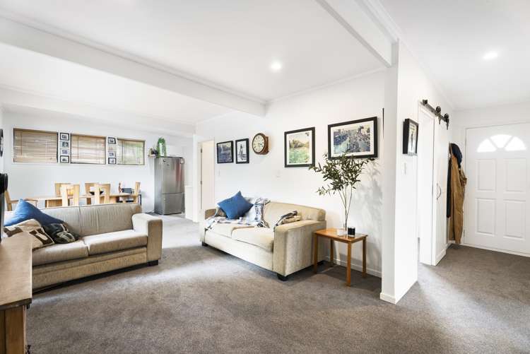 46 Brian Crescent Stanmore Bay_9