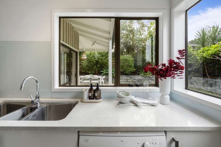 2/1 Totara Grove Hillcrest_9