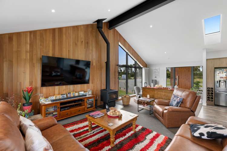 45 Selwyn Lake Road Leeston_16