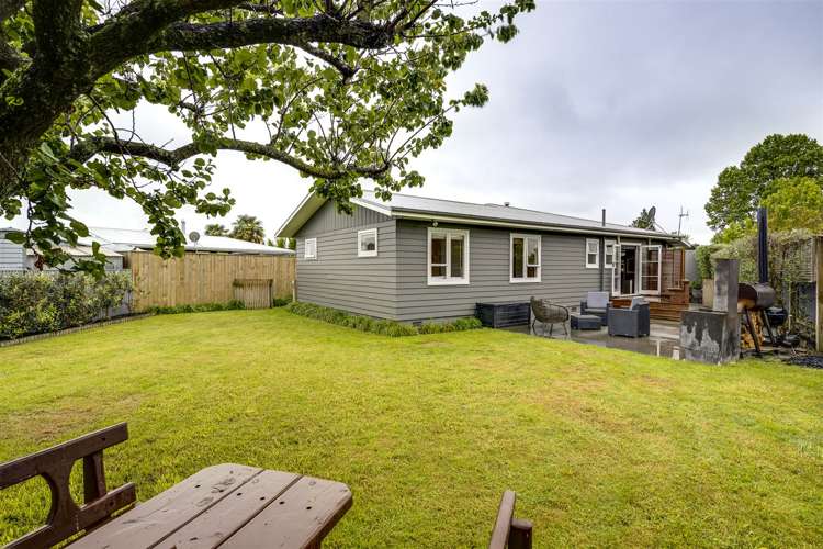 4 Holyrood Street Taradale_21