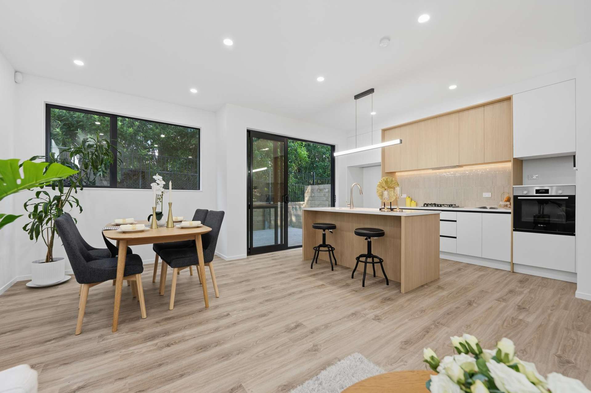 48 Hilling Street Titirangi_0