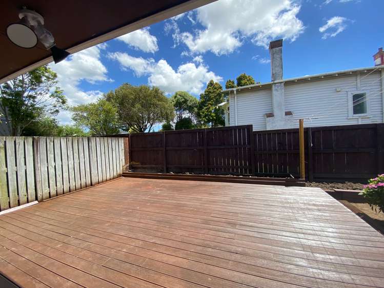 1/3197 Great North Road New Lynn_8