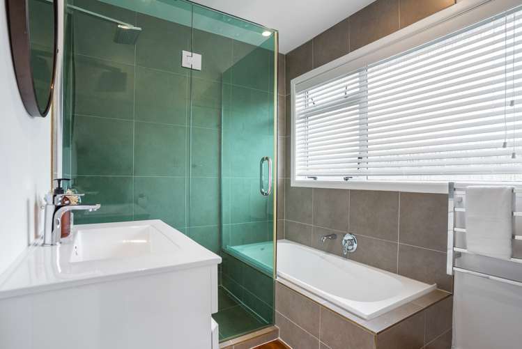 27 Kelvyn Grove Hillpark_12