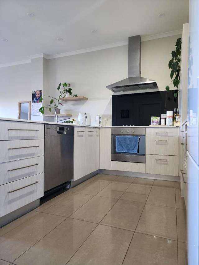 6/16 Ronald Street Strandon_3