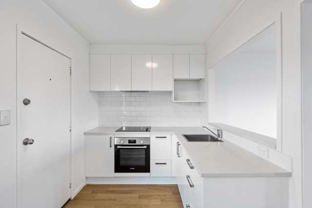 6/7 Western Springs Road Morningside_1