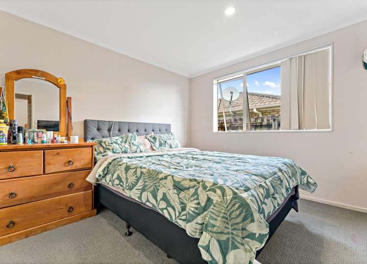 13 Piriti Place Weymouth_11