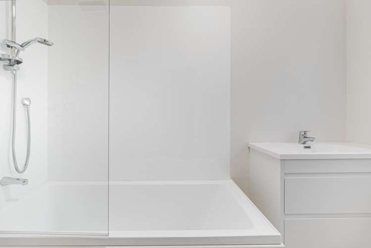 54a Whytehead Crescent Saint Heliers_11