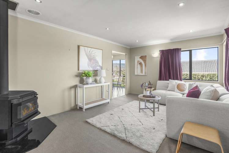 50 Percy Kinsman Crescent Riverstone Terraces_1
