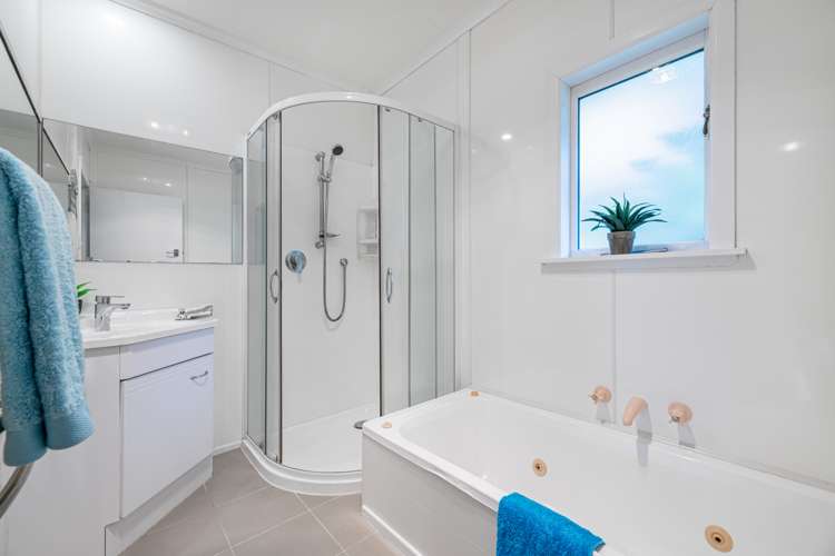 66 Don Buck Road Massey_13