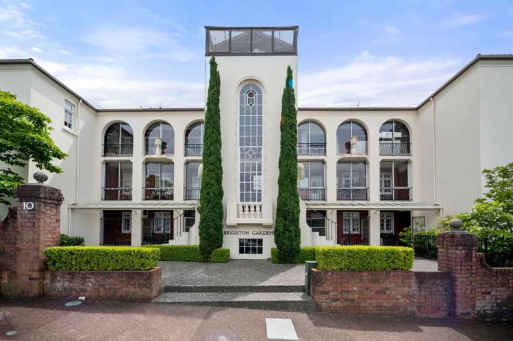 9/10 Brighton Road Parnell_0