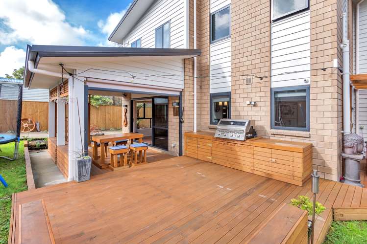 7a Roberts Road Te Atatu South_19