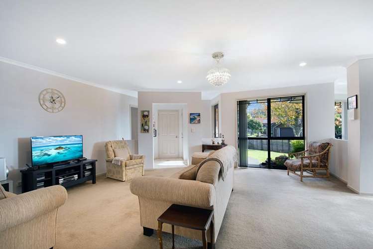 14 Fairford Avenue Henderson_6