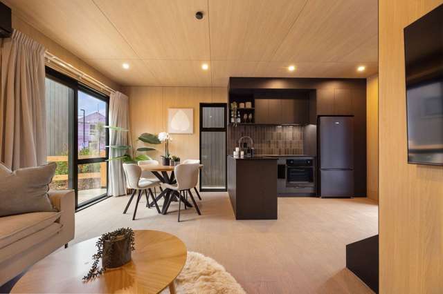 Five Mile Villas: Premium Investments in Frankton