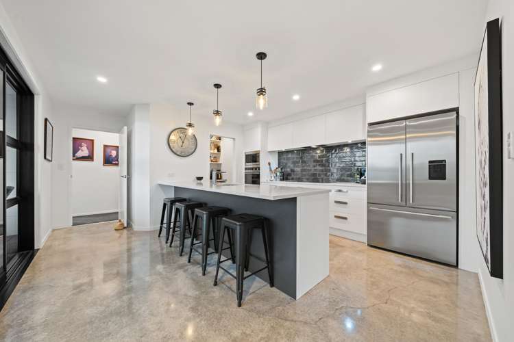 51 Cyrus Street Whalers Gate_3