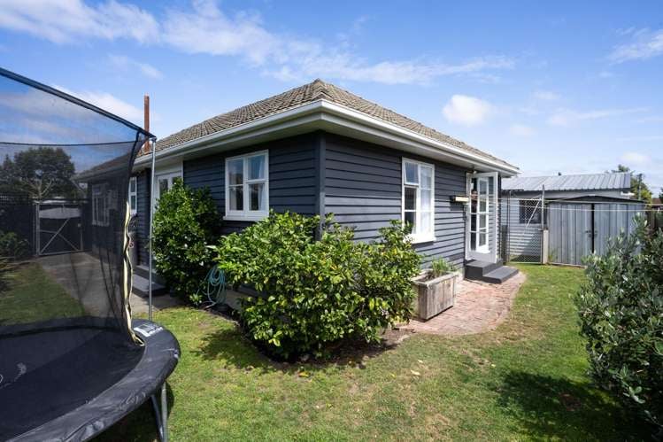 12 Goldsmith Place Waltham_21