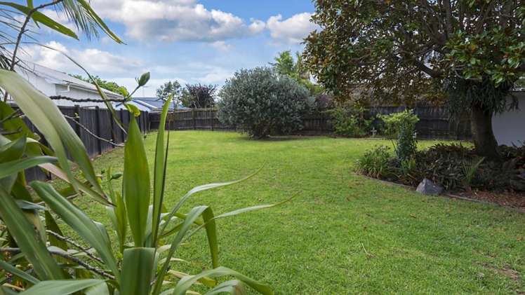 1 Wakelin Road Beachlands_11