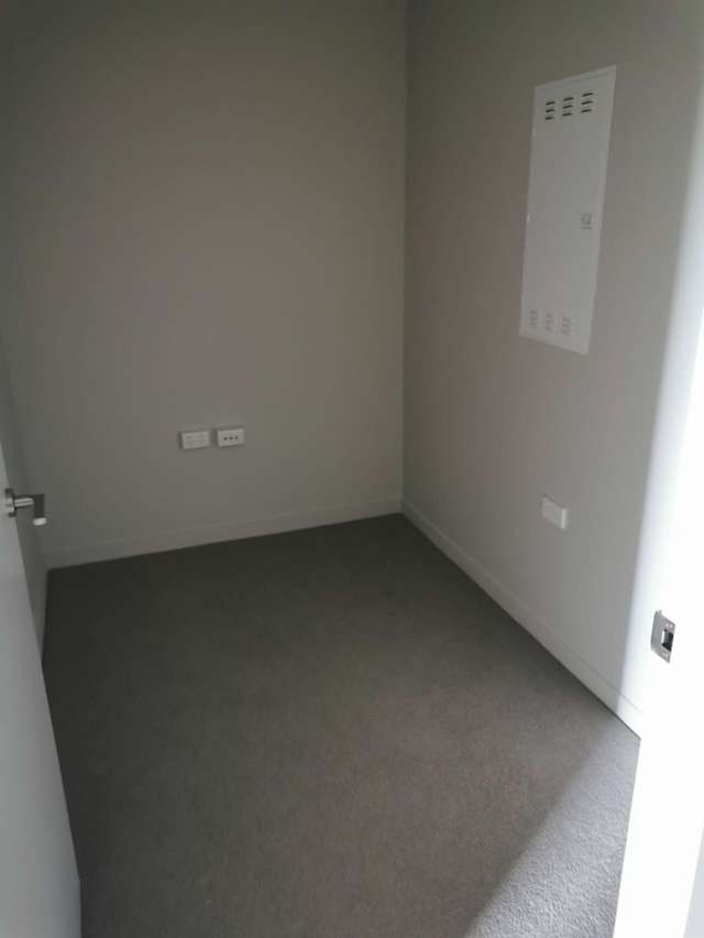 E308/25 Don Mckinnon Drive 10862_1