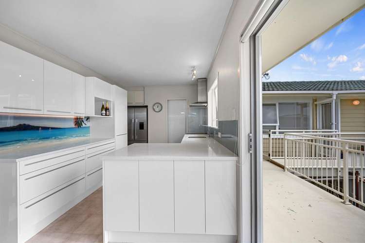 32 Galaxy Drive Mairangi Bay_6