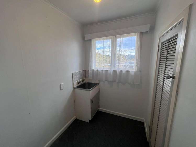a/24 Norman Road Titirangi_7