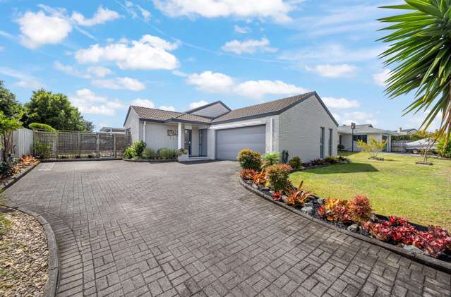 30 Bob Charles Drive Golflands_1