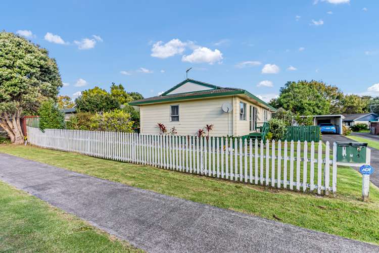 1/4 Gibbons Road Manurewa_1
