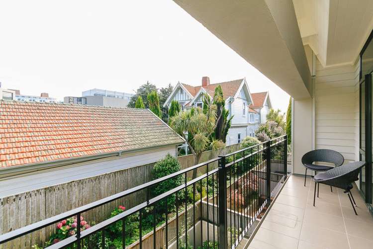 8/28 Hobson Street Thorndon_13