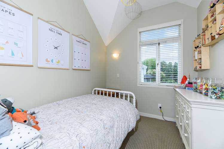 5 Rendcomb Place Hillsborough_17