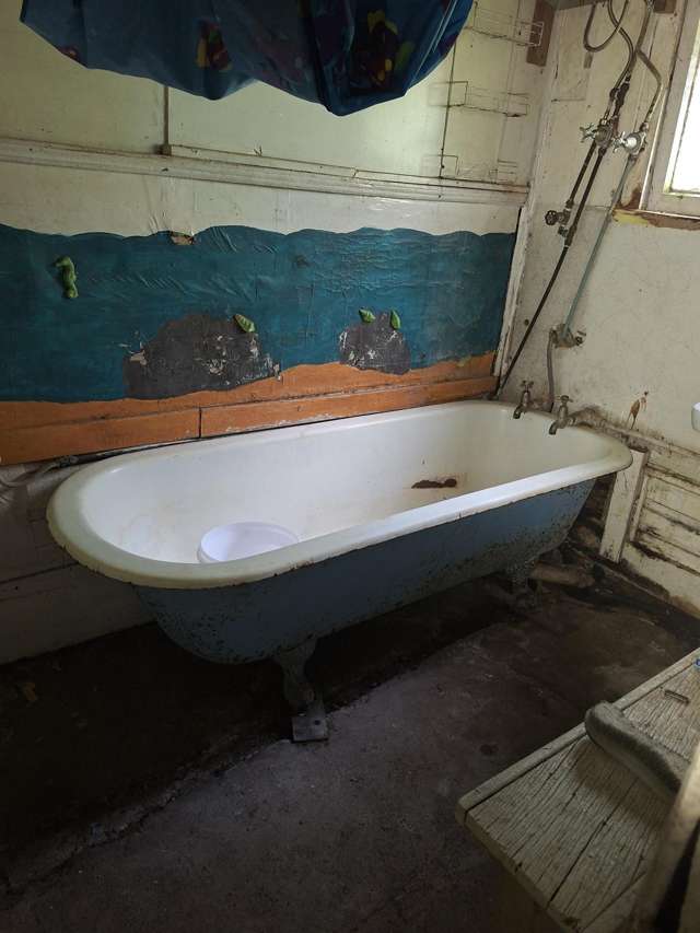 39 Back Road Granity_3