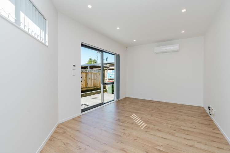 4/23 Campbell Street_5