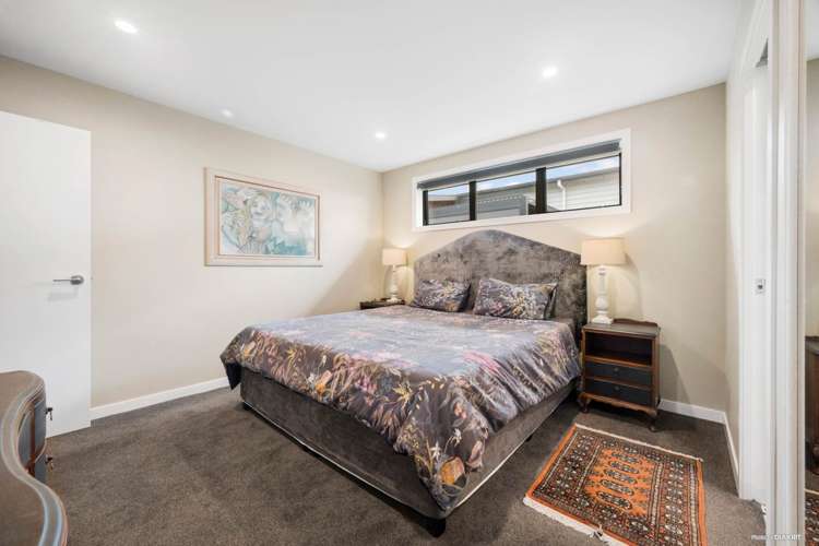 32 Siren Street Wainui_11