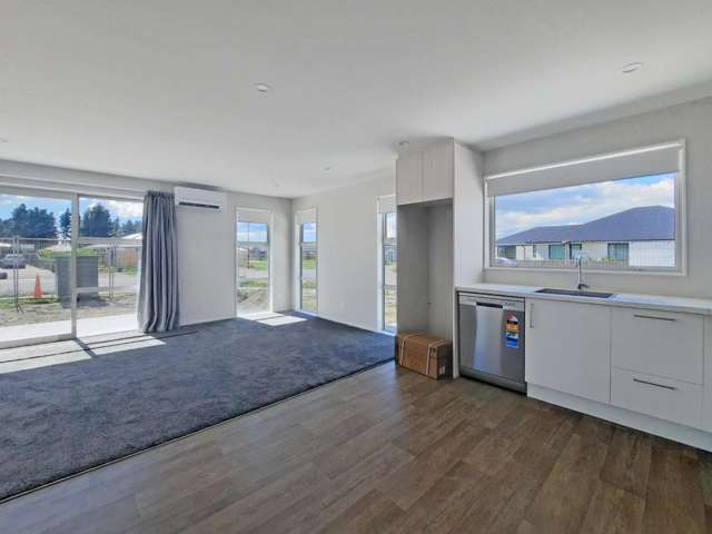2 Monarch Drive 11103_2