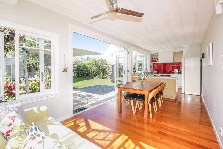 32 Oxford Terrace Devonport_9